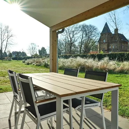 Beautiful Detached At Only 800 M From The Sea *