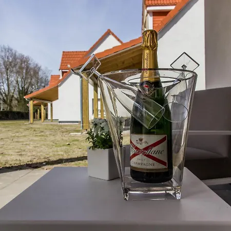 Prázdninový dům Beautiful Detached At Only 800 M From The Sea Berck