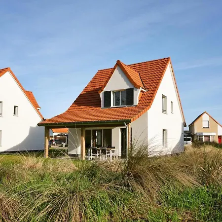Beautiful Detached At Only 800 M From The Sea Prázdninový dům *